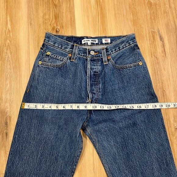 LEVI Re/Done Stove Pipe Cropped Jeans Size 24 - Picture 15 of 16